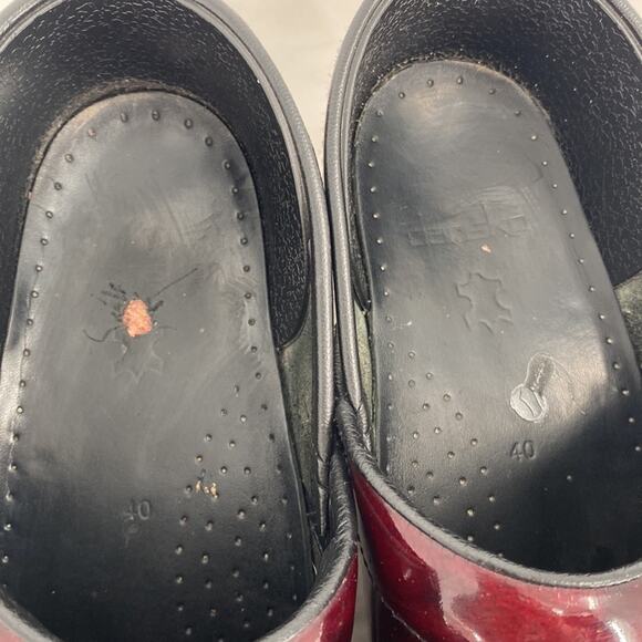 Dansko Professional Patent Leather Red Clogs Size 40 / 10 - Picture 7 of 13